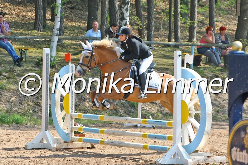 204M2626_Sissi__Stil E_e.JPG